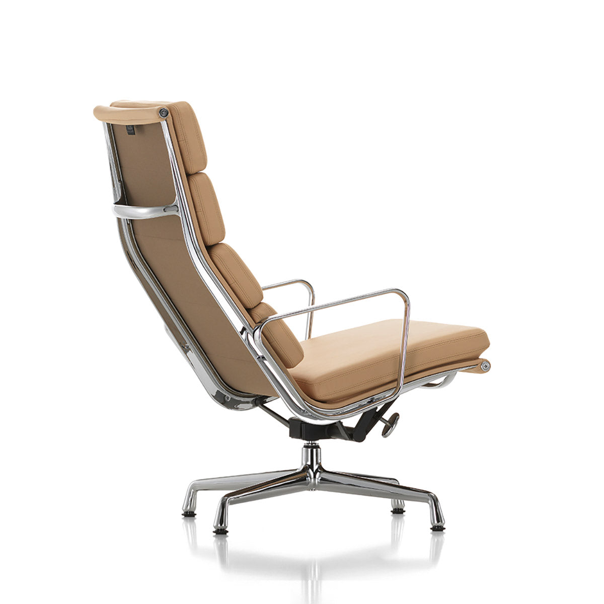 Soft Pad EA 222 Chair | Leather Sand 71 and Plano Mauve Grey 71