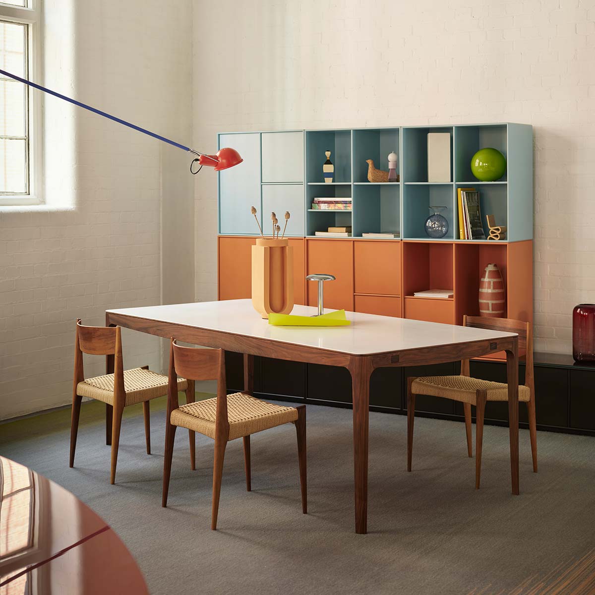 Ro Extending Dining Table 210cm | White Corian Top