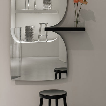 Morphed Mirror with 1 Shelf | Black Solid Ash Shelf