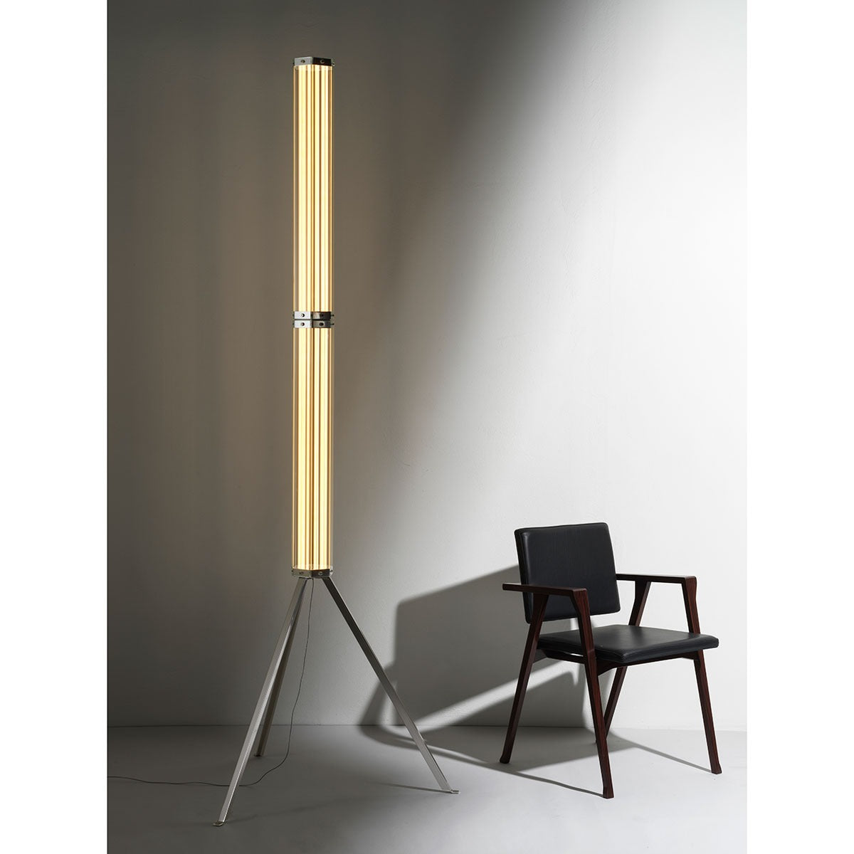 Superwire Floor Lamp | Polished Aluminium