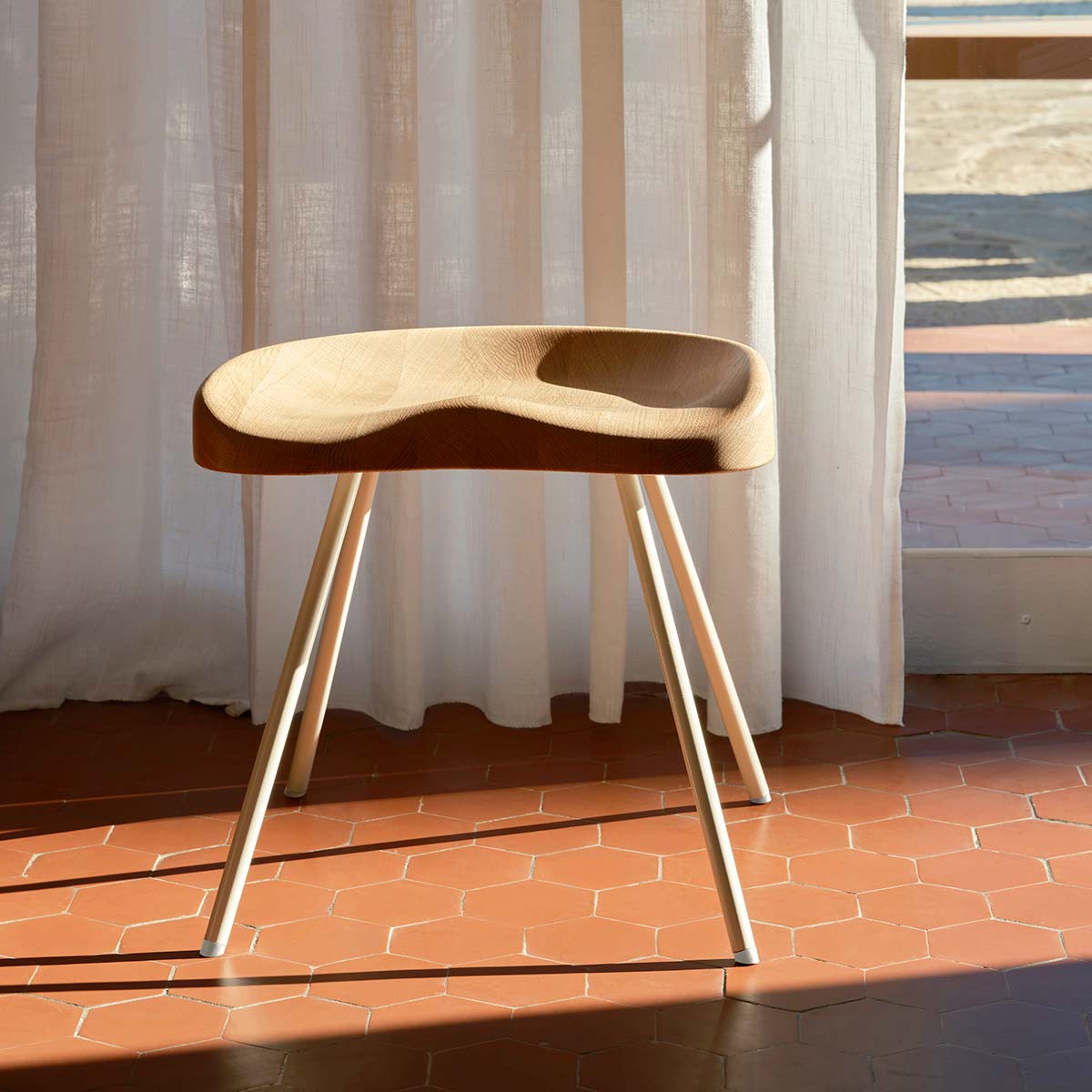 Tabouret No 307 | Natural Oak