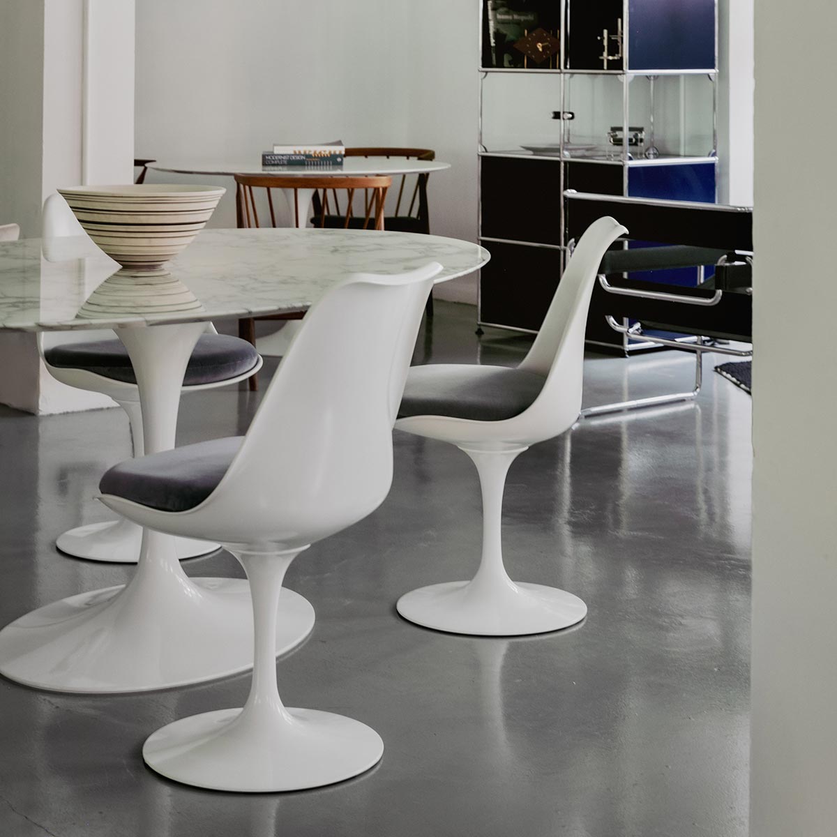 Tulip Chair with Seat Pad | White Fibreglass Shell