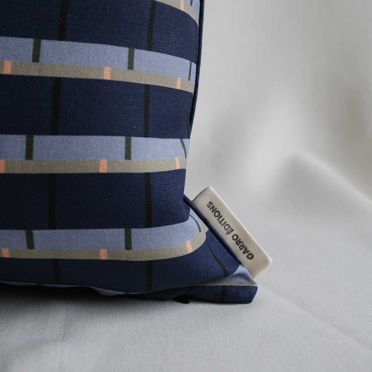 Vibrant 01 Linen Cushion 45x45cm | Blue Linen