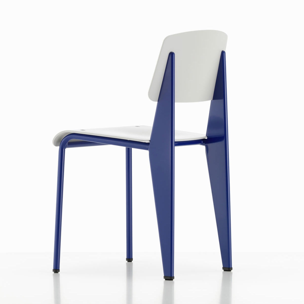Standard SP Chair | Warm Grey Plastic Seat and Back