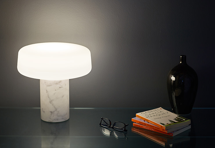 Solid table lamp Terence Woodgate Aram Store