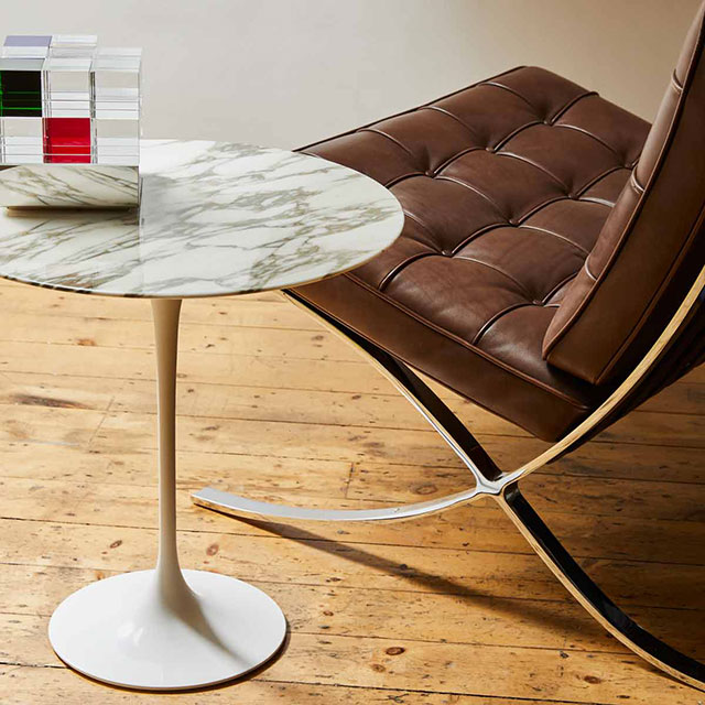 Saarinen Side Table and Barcelona Chair