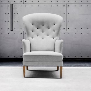 Heritage Chair by Fritz Henningsen for Carl Hansen & Son - Aram Store