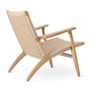 CH25 Lounge Chair by Hans Wegner from Carl Hansen & Son - Aram Store