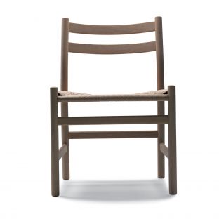 CH47 Side Chair by Hans Wegner from Carl Hansen & Son - Aram Store