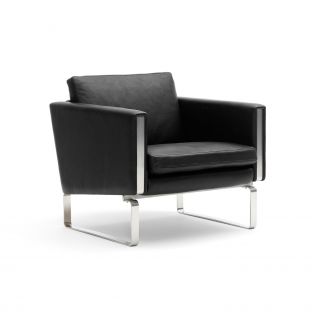 CH101 Armchair by Hans Wegner from Carl Hansen & Son - Aram Store