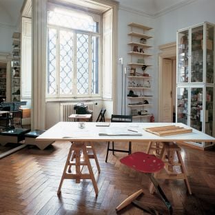 Zanotta Leonardo Table by Achille Castiglioni - Aram