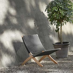 MG501 Outdoor Cuba Chair Charcoal - Carl Hansen - ARAM Store
