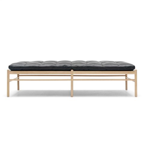 OW150 Daybed by Ole Wanscher for Carl Hansen & Son - Aram Store