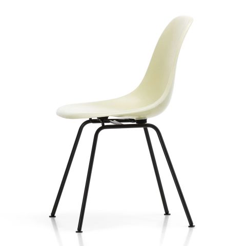 DSX Eames Fibreglass Side Chair by Charles & Ray Eames for Vitra - ARAM STORE