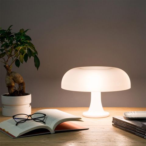 Nessino Table lamp by Artemide - ARAM Store