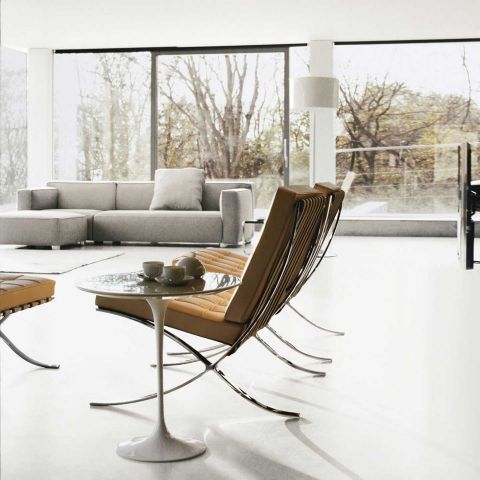 Saarinen Side Table 51cm by Knoll International - ARAM Store